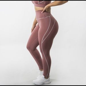 BudfBunny Nirvana Legging